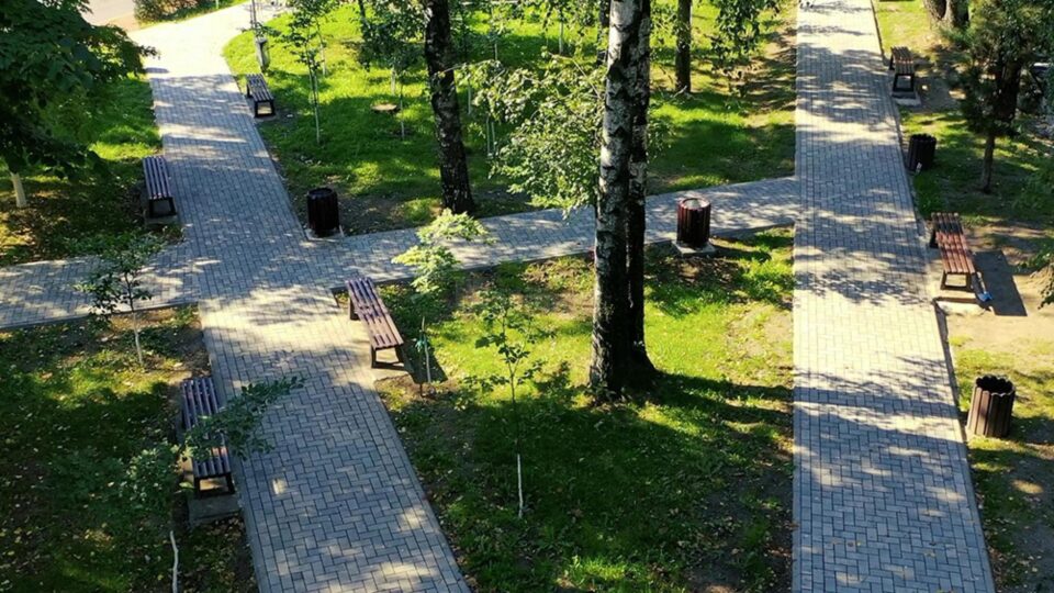 Parcul Simion Florea Marian a fost modernizat, odată cu strada și parcarea aferentă