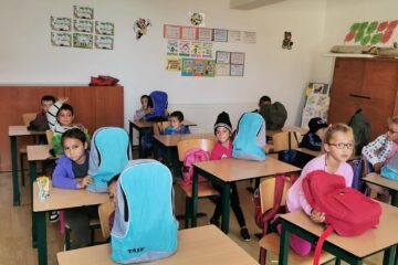 Campanie de strângere de rechizite școlare pentru 40 de copii de clasa 0 și 100 de preșcolari cu posibilități financiare reduse
