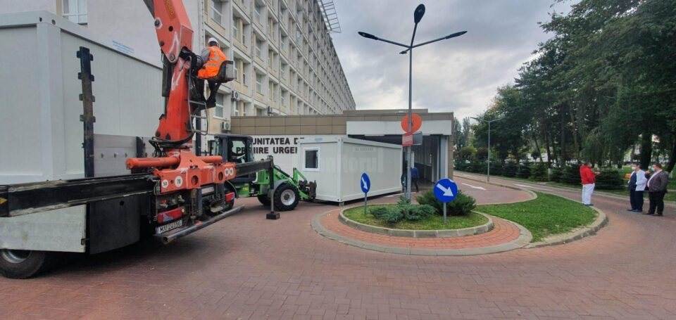 Containere suplimentare pentru triaj la spitale
