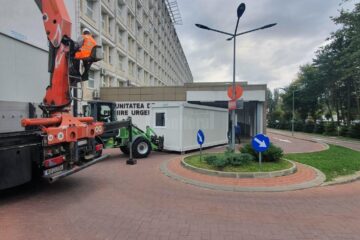 Containere suplimentare pentru triaj la spitale