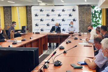 Comandament de investiții, cu participarea firmelor de construcții care au lucrări contractate, la sediul Primăriei Suceava