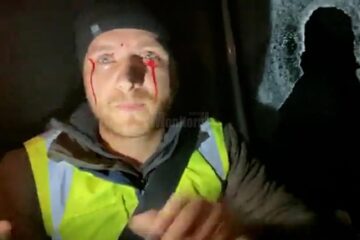 Activistul Daniel Bodnar, în luna decembrie a anului trecut, când a fost atacat în zona Mălini