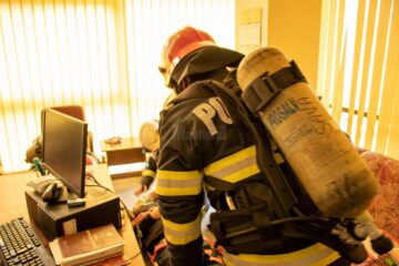 Simularea unui incendiu la Judecătoria Vatra Dornei
