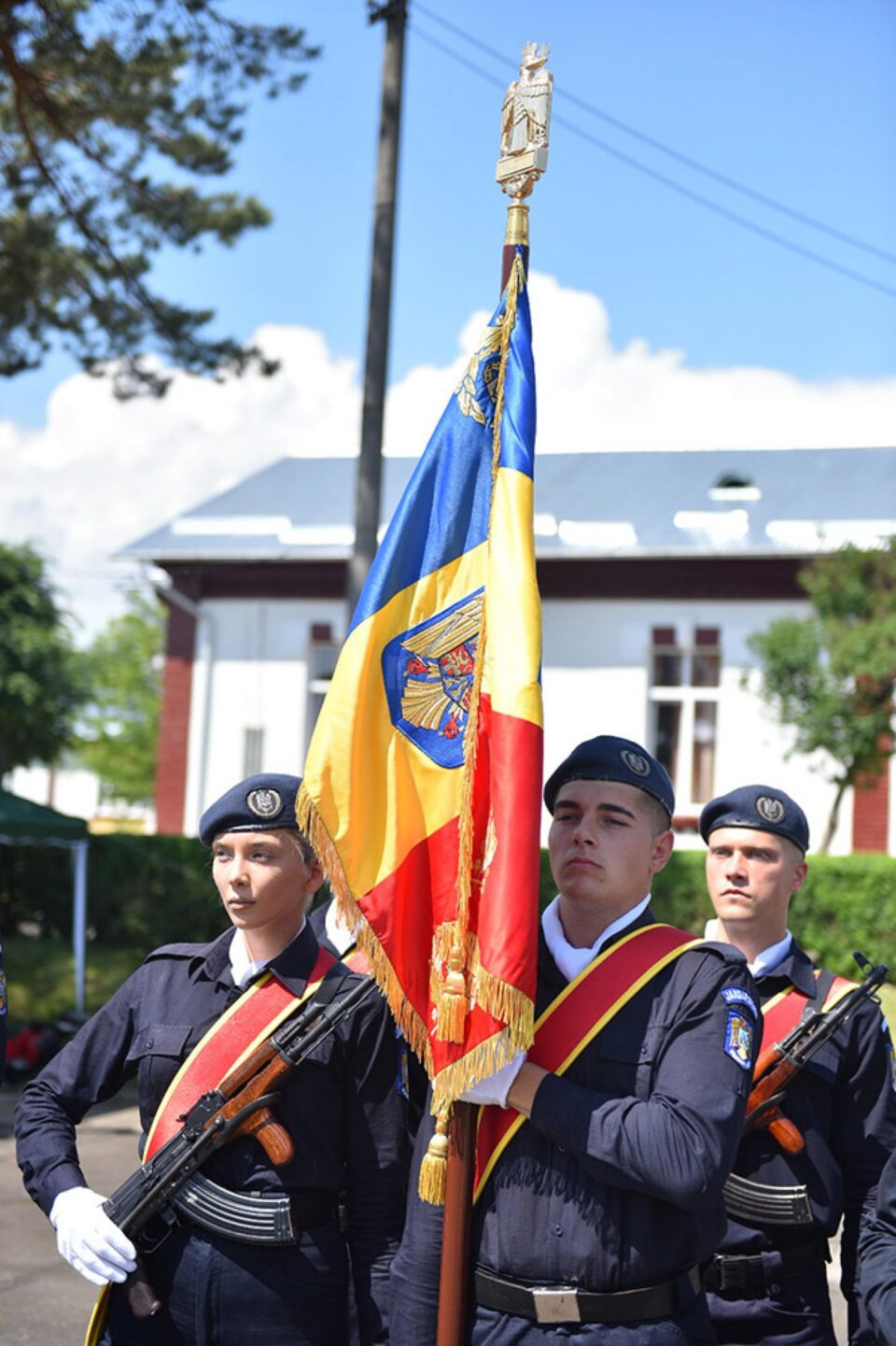 Oportunități multe în această perioadă pentru cei care vor o carieră în MAI
