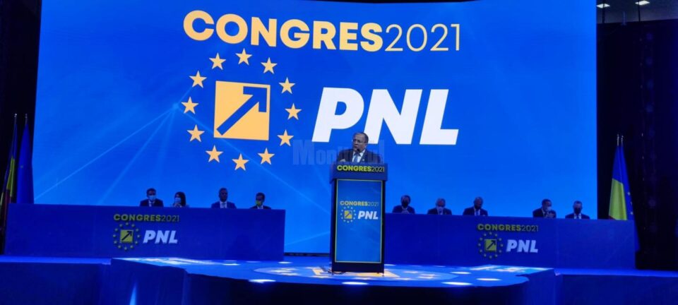 Flutur de la tribuna Congresului PNL: Vă cer o amnistie a supărărilor și să ne aplecăm pe urgențele țării Flutur de la tribuna Congresului PNL: Vă cer o amnistie a supărărilor și să ne aplecăm pe urgențele țării