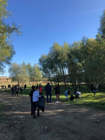 Acțiuni de ecologizare, la Cajvana