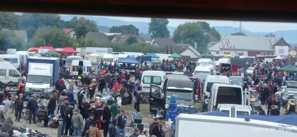 Târgul din Rădăuți, în plin scenariu roșu de Covid