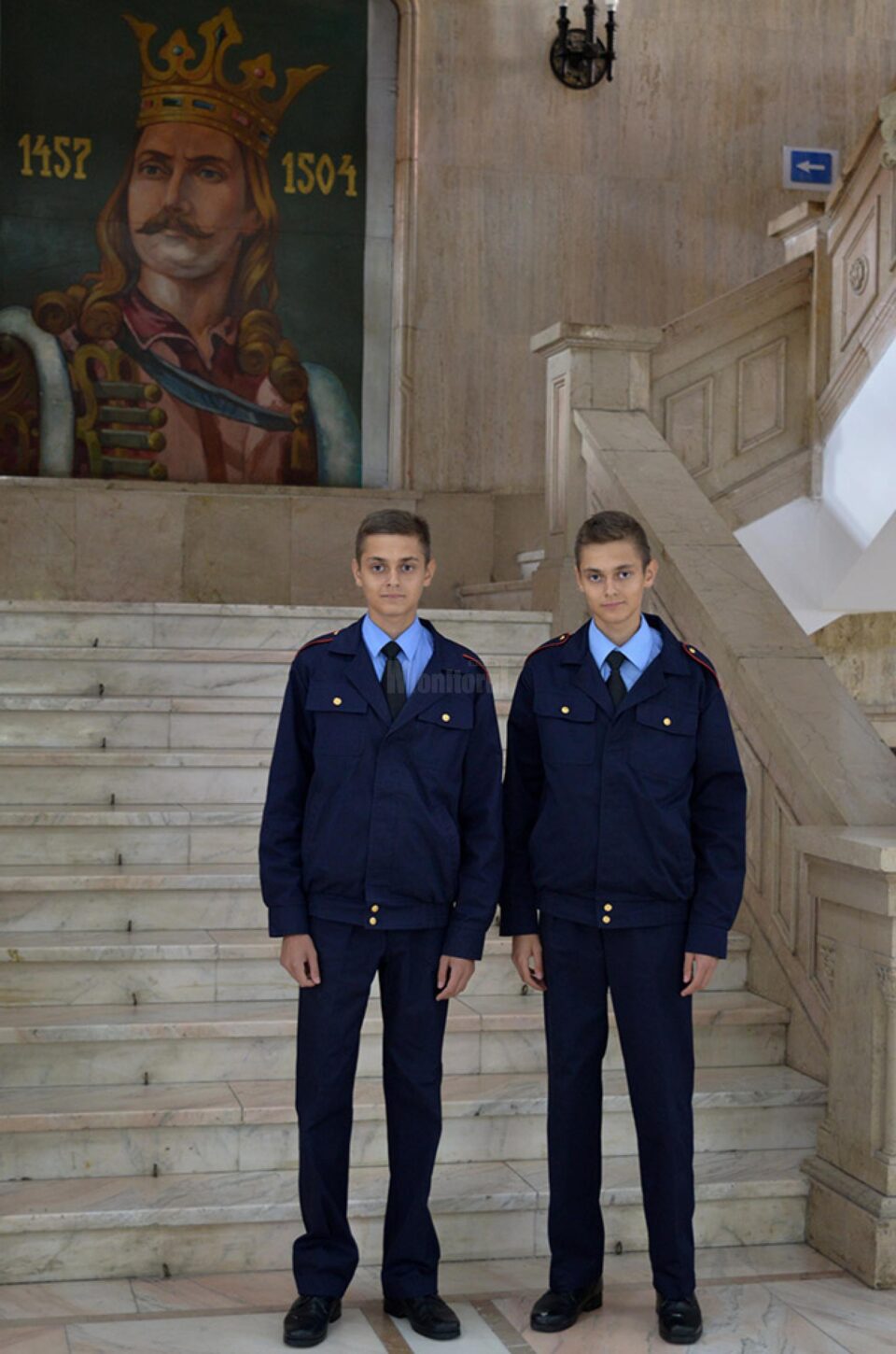 120 de „boboci” de la Colegiul Militar din Câmpulung Moldovenesc descoperă tainele vieții de cazon