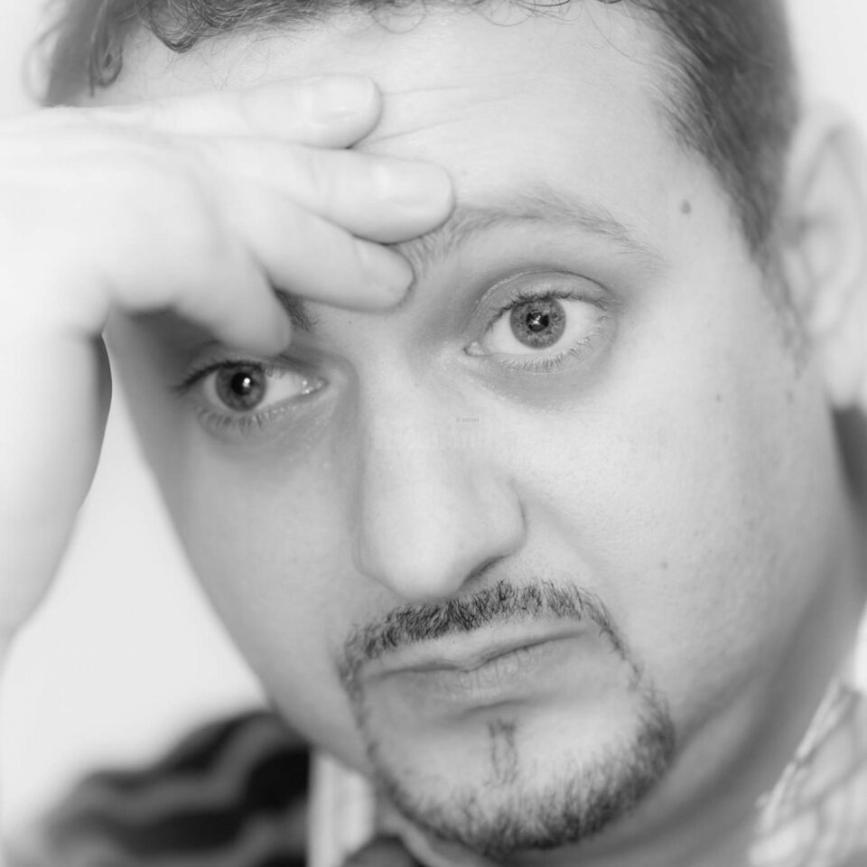 Florin Rusu, fost jurnalist în Suceava, s-a spânzurat într-un garaj