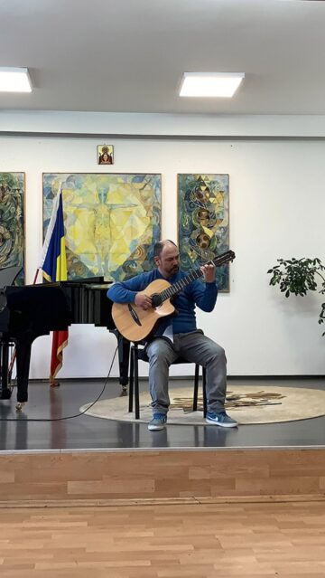 O incursiune în lumea muzicii europene și francofone, cu elevi și profesori de la Colegiul de Artă Suceava