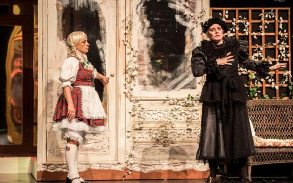 „Gaițele”, cu Maia Morgenstern, Carmen Tănase, Adriana Trandafir, în prima zi din noiembrie, pe scena suceveană