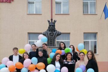 Ziua europeană a limbilor străine, marcată de elevii Liceului Tehnologic Cajvana