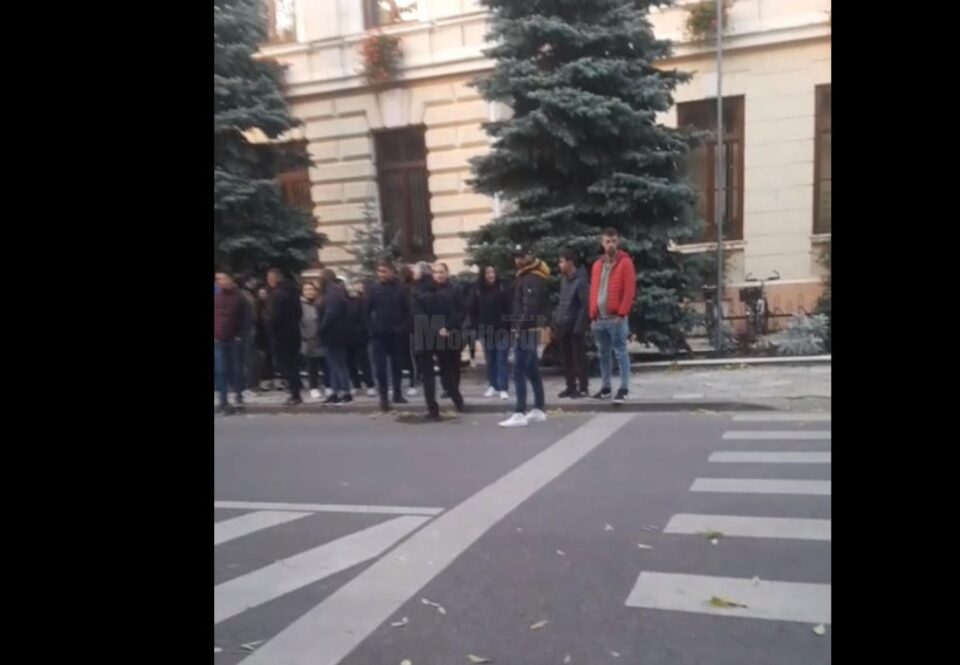 Protestele de la Rădăuți au continuat și duminică seara, dar la nivel redus 2