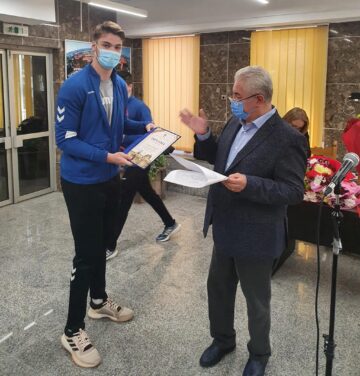 Cei mai buni sportivi suceveni, premiați de Consiliul Local și Primăria Suceava