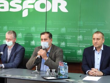 Ziua Forestierului, sărbătorită la Centrul de Pregătire și Perfecționare Profesională al forestierilor din orașul Roznov