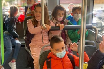 Programul pilot de transport școlar, introdus și în zona Aleea Dumbrăvii