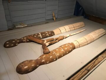 Fermierii de artă s-au reunit pentru workshopul anual de sculptură-arhitectură-agricultură