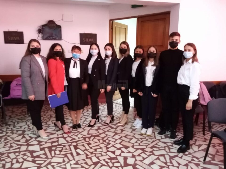 Poezii și aforisme dedicate educației și educatorilor, la Liceul Tehnologic „Ștefan cel Mare", Cajvana Poezii și aforisme dedicate educației și educatorilor, la Liceul Tehnologic „Ștefan cel Mare", Cajvana