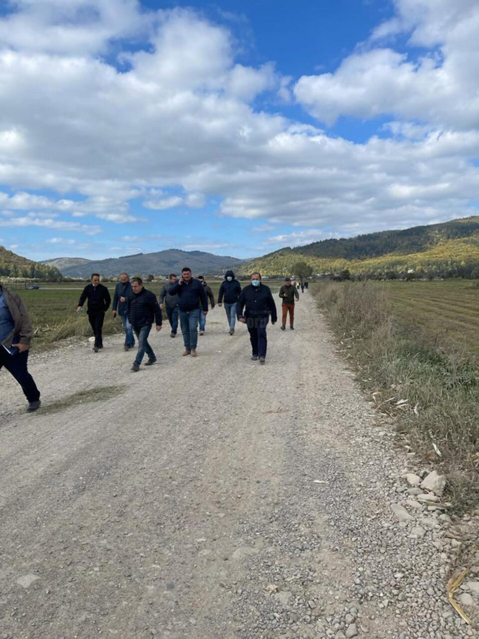 Gheorghe Flutur a convocat o ședință de lucru pe traseul viitoarei șosele de centură a orașului Gura Humorului
