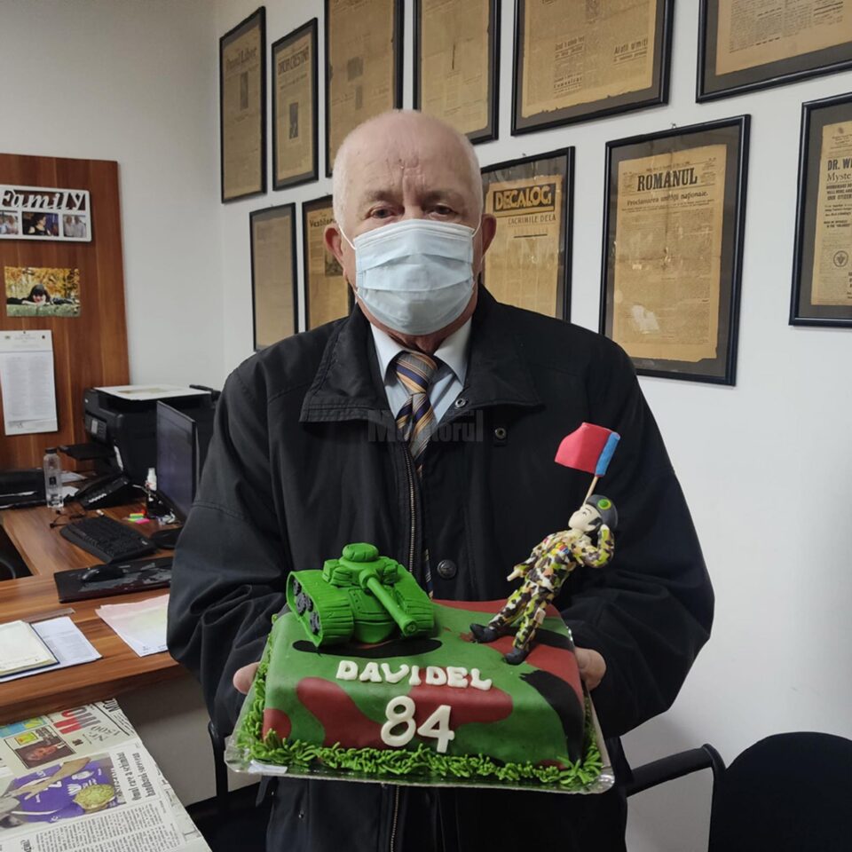 Redacția Monitorului de Suceava i-a pregătit o surpriză lui Dumitru Davidel, care astăzi împlinește 84 de ani