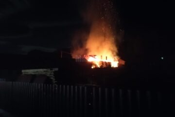 I-a incendiat casa prietenului și acum a fost condamnat la o pedeapsă de 4 ani și 6 luni