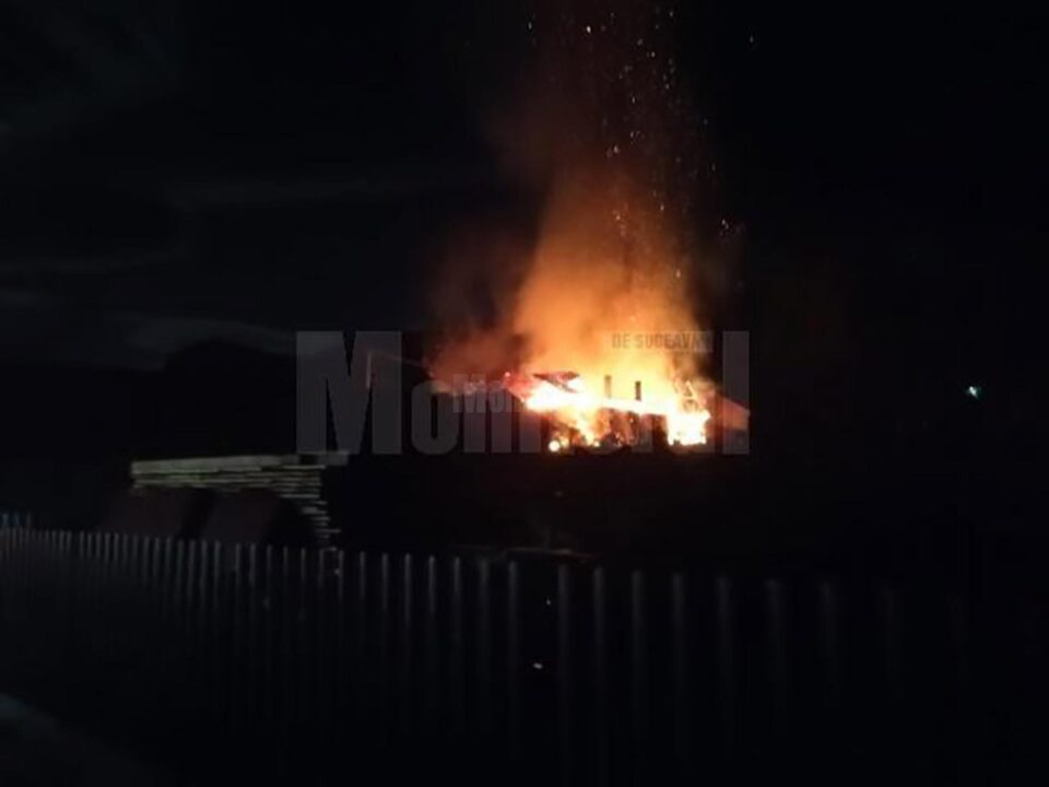 I-a incendiat casa prietenului și acum a fost condamnat la o pedeapsă de 4 ani și 6 luni I-a incendiat casa prietenului și acum a fost condamnat la o pedeapsă de 4 ani și 6 luni