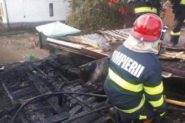 Un incendiu izbucnit la o centrală termică era pe cale să mistuie o întreagă gospodărie