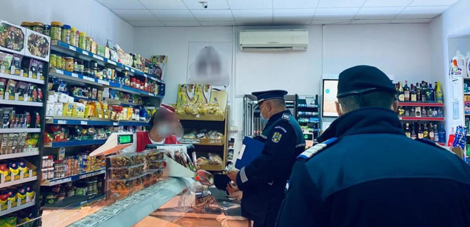 Zeci de suceveni nu au respectat măsura carantinării și izolării la domiciliu