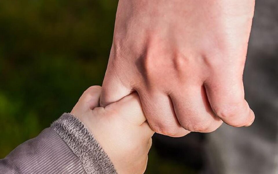 Cum ajungem la comuniunea care să ne țină pe toți strâns uniți?