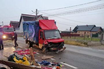 Accidentul produs marți, în jurul orei 7.00, pe DN 17A, la Marginea