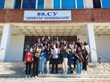 Elevi și profesori de la Colegiul Militar „Ștefan cel Mare” din Câmpulung Moldovenesc, într-un schimb de experiență în Bulgaria
