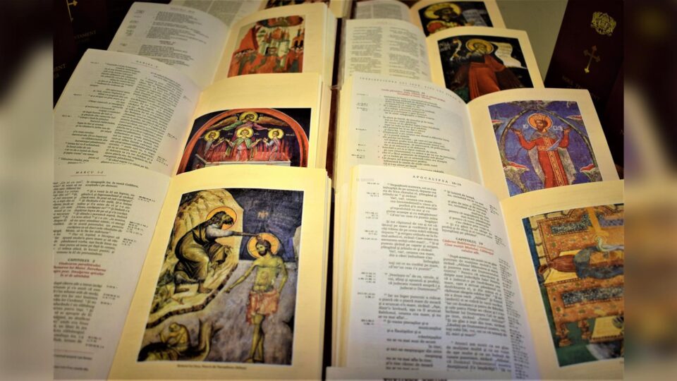 „Biblia Călătoare”, program complementar, educațional-catehetic, în cadrul parteneriatului Școală-Biserică. Foto Arhiepiscopia Sucevei