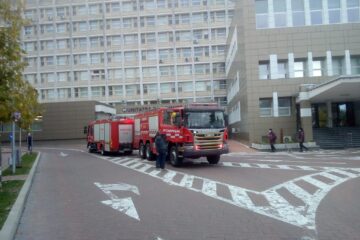 Pacienți evacuați după o alarmă de incendiu în Unitatea de Primiri Urgențe a spitalului din Suceava