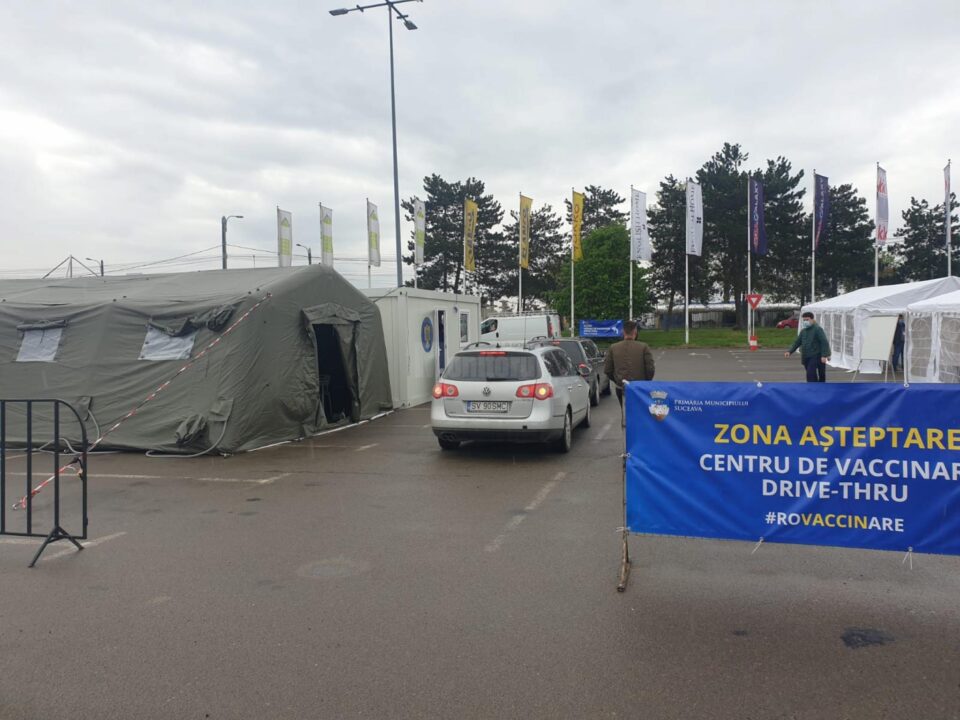 La centrul drive-through din parcarea Shopping City s-au vaccinat 957 de persoane