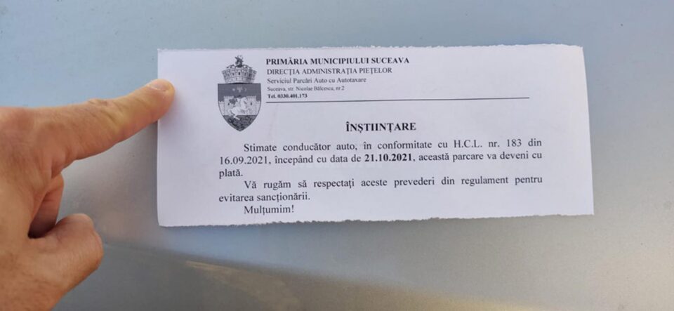 Locurile de parcare de pe strada Universității și alte patru străzi din Suceava au devenit cu plată