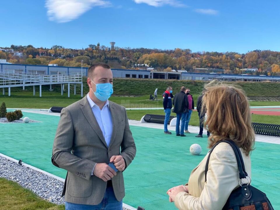 Lucian Harșovschi îi invită pe suceveni să descopere noua zonă de agrement, de 15 ha, cu terenuri de sport, piste de biciclete și zone de relaxare