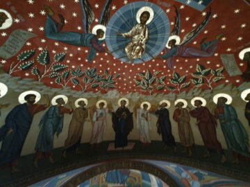 Lucrările de pictură în tehnică fresco din interiorul Catedralei „Nașterea Domnului”, din Suceava au fost demarate in 2018