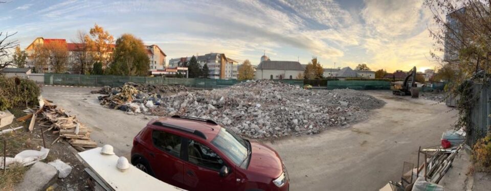 Autogara din centrul municipiului Suceava a fost demolată