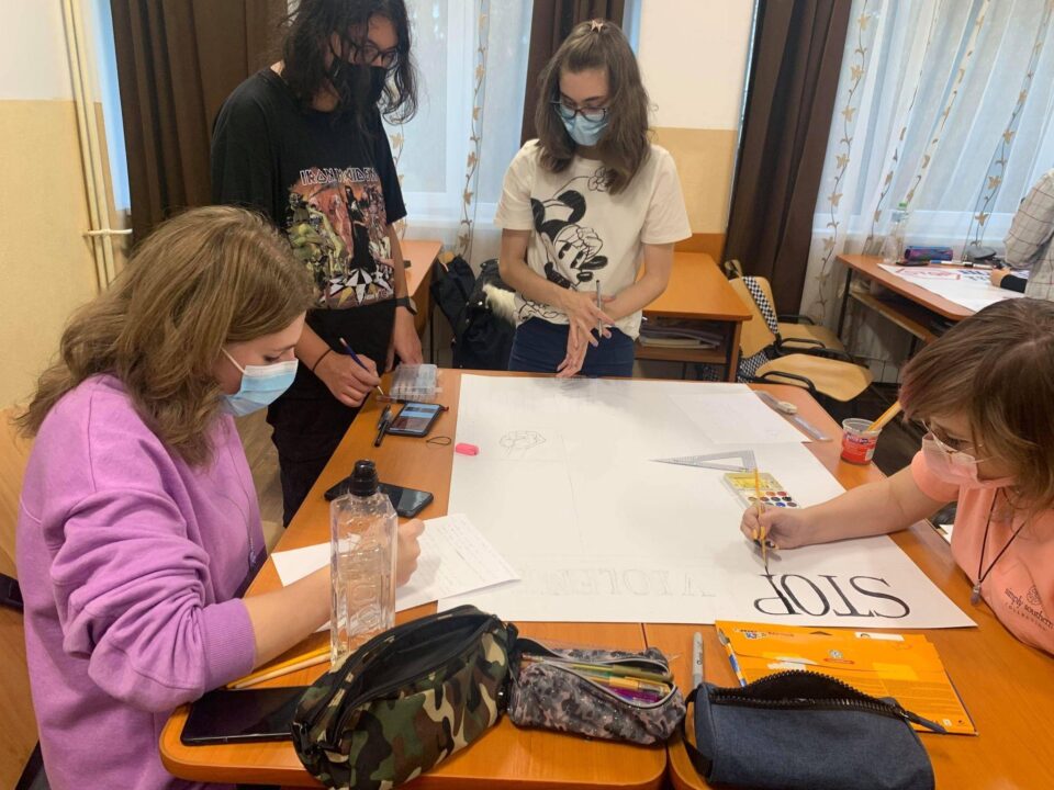 Proiectul educațional „Alege libertatea! Trafic de idei bune!”, (1).jpg
