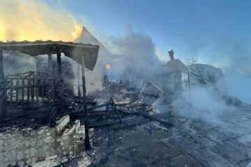 incendiu la ilisesti