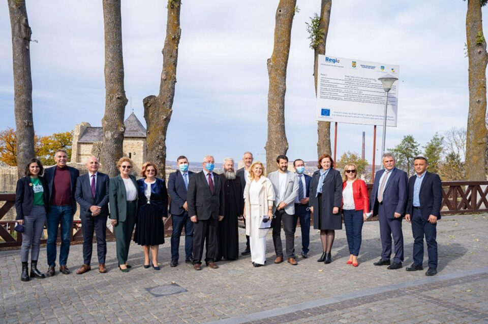 Suceava a găzduit dezbaterea publică cu tema Turismul românesc: Între impas și oportunitate Suceava a găzduit dezbaterea publică cu tema Turismul românesc: Între impas și oportunitate