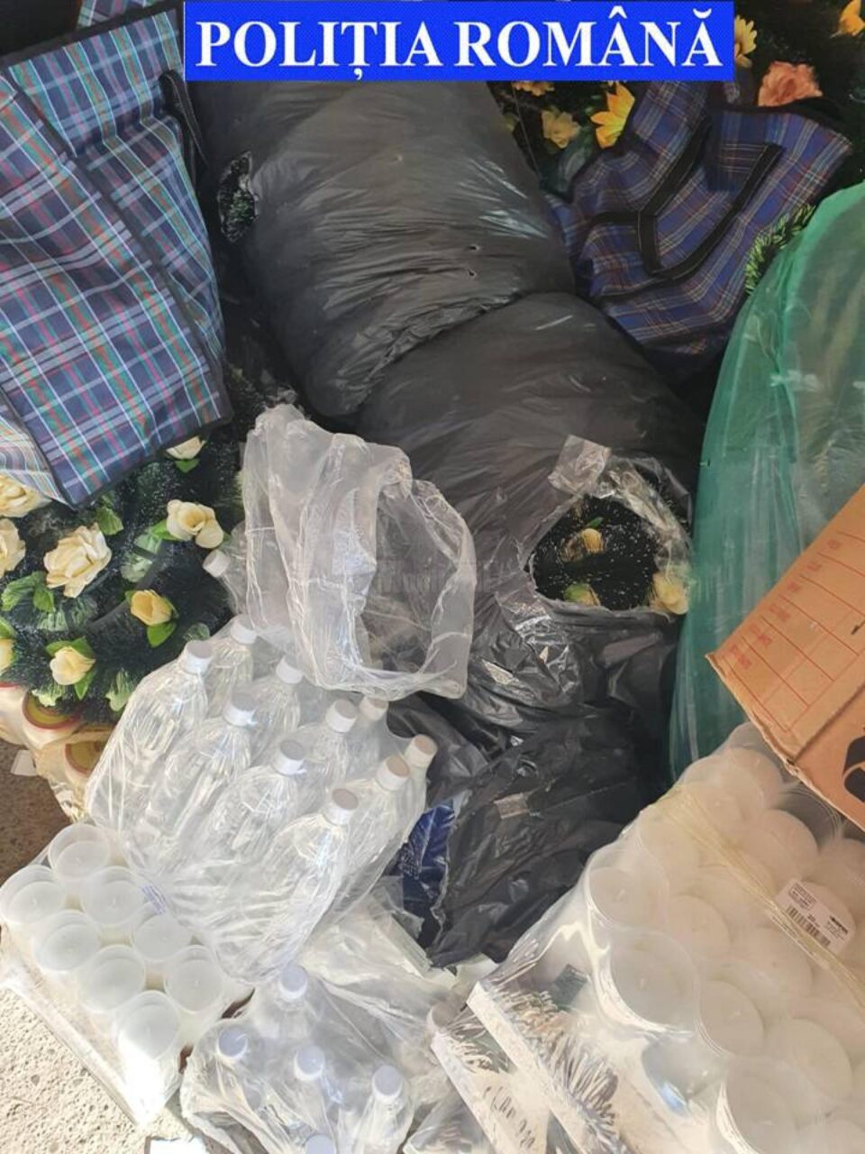 Țigări și alcool ridicate la percheziții