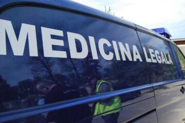 Medicii legiști au stabilit că moartea s-a datorat insuficienței cardio-respiratorii acute, consecința unui politraumatism