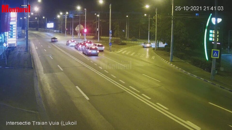Trecerea pe roșu, în mare viteză