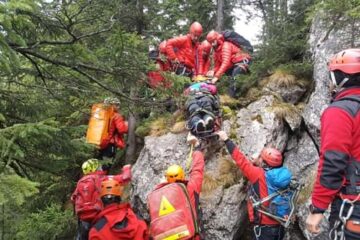 Serviciul Salvamont Suceava se va întări cu încă doi salvatori montani