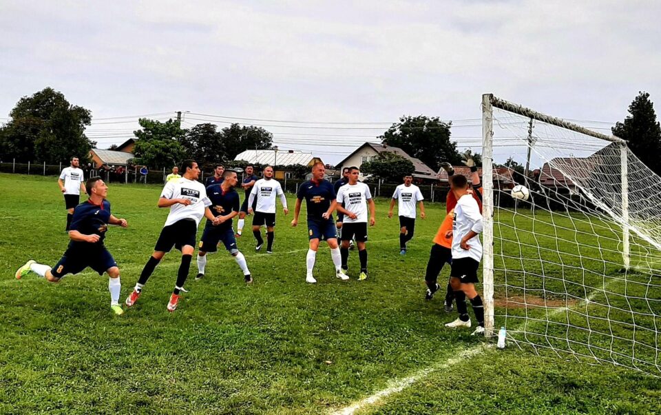 Echipele din Liga a V-a au intrat in vacanta de iarna. Foto Adrian Pop