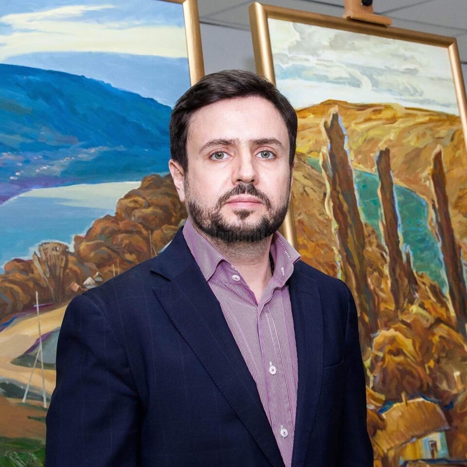 Mikhail Davydov, consilier în cadrul Ambasadei Federației Ruse în România și directorul Centrului Rus pentru Știință și Cultură din București Mikhail Davydov, consilier în cadrul Ambasadei Federației Ruse în România și directorul Centrului Rus pentru Știință și Cultură din București