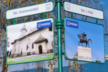 Noi panouri informative au apărut pe străzile unde sunt montați deja stâlpi cu rol de informare 1