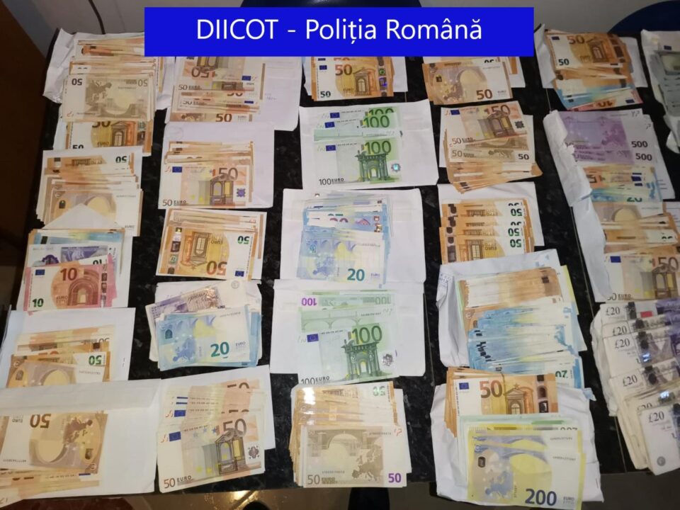 Percheziții la o rețea de contrabandă cu ramificații în patru județe, cu punct de plecare de la Vicovu de Sus Percheziții la o rețea de contrabandă cu ramificații în patru județe, cu punct de plecare de la Vicovu de Sus