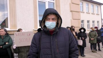 Directorul unității școlare din Volovăț, Bădeliță Gheorghe